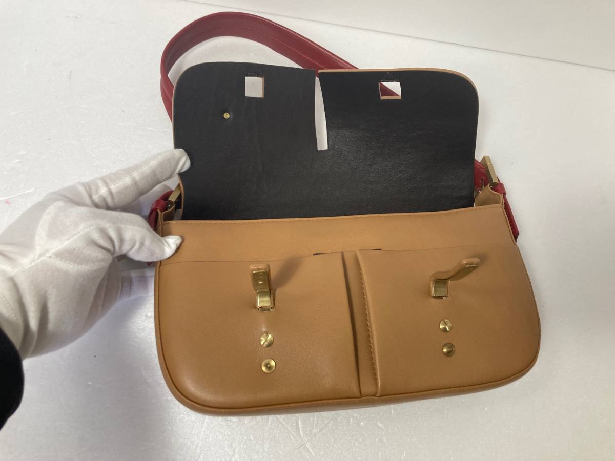 バリー レザー フラップ ハンドバッグ 美品BALLY 美品 - 本革 Bally 黒 
