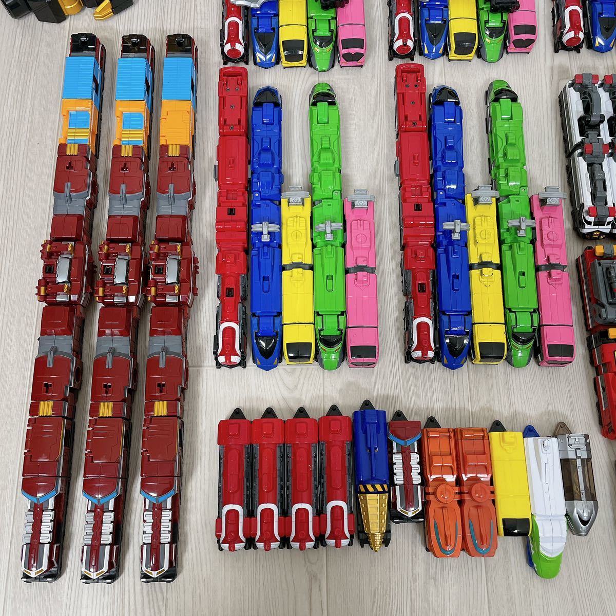 ☆1円スタート☆【送料無料】烈車戦隊トッキュウジャー◇トッキュウ 
