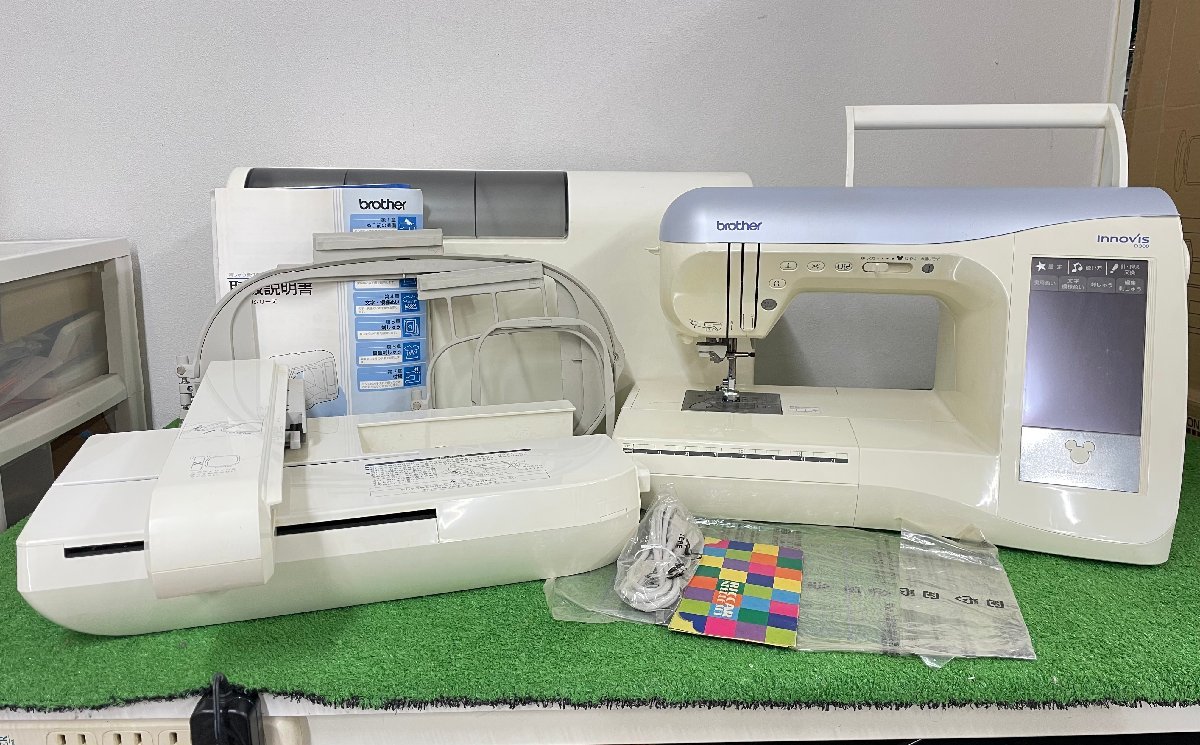 □草加店【現状品】ディズニー 刺しゅう brother innovis D300 EMS80