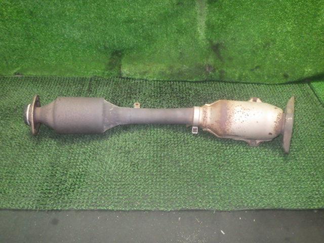 ノート DBA-NE11 Fエキゾーストパイプ エキゾーストマフラー 触媒 HR15DE ED06GF 20010-EW00B