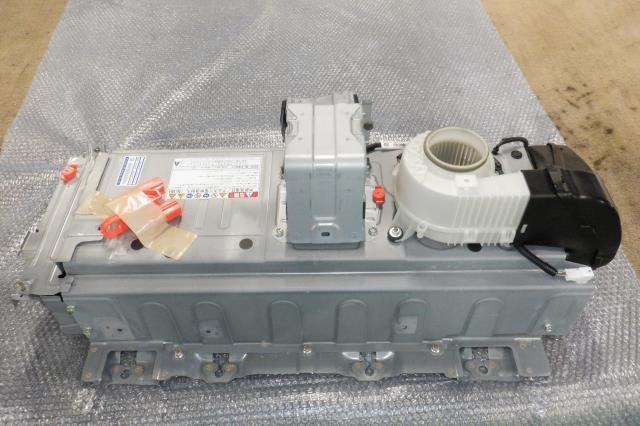 青森 八戸発】ハイブリットバッテリー カムリ AVV50 G9280-33070