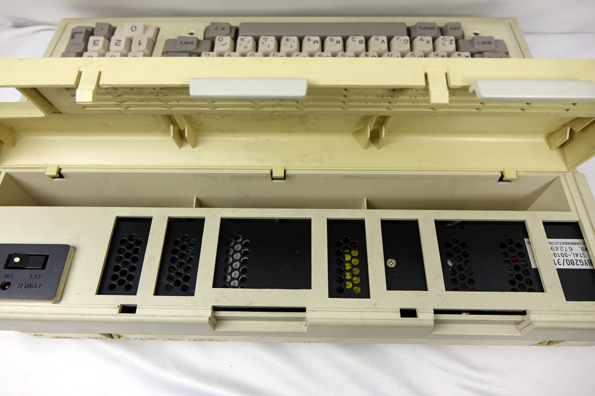 富士通FM7 FUJITSU MICRO 7 MB25010 レトロPC 公式通販 富士通FM7