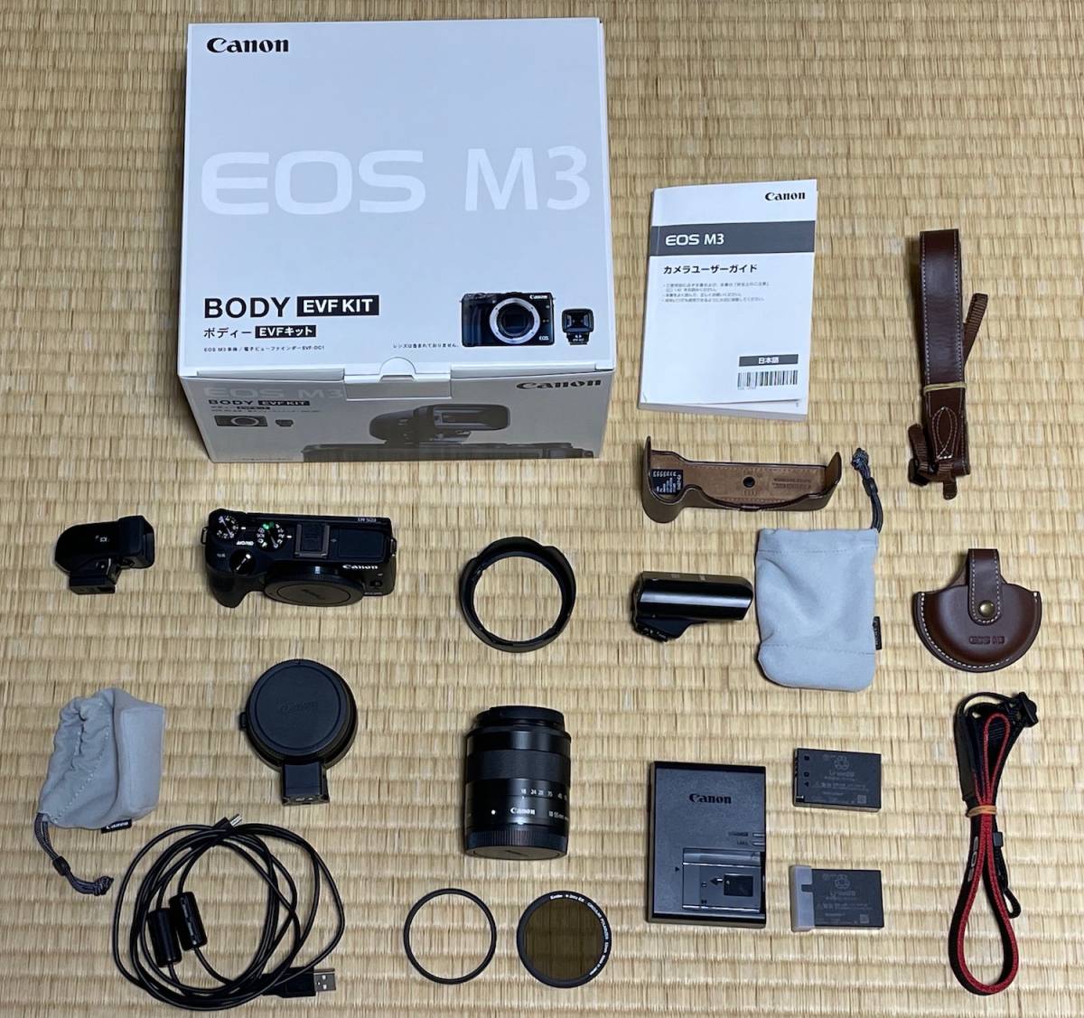 EOS M3 IS STM EF-M18-55 ブラック レンズ EVFキット γA5192-2S2