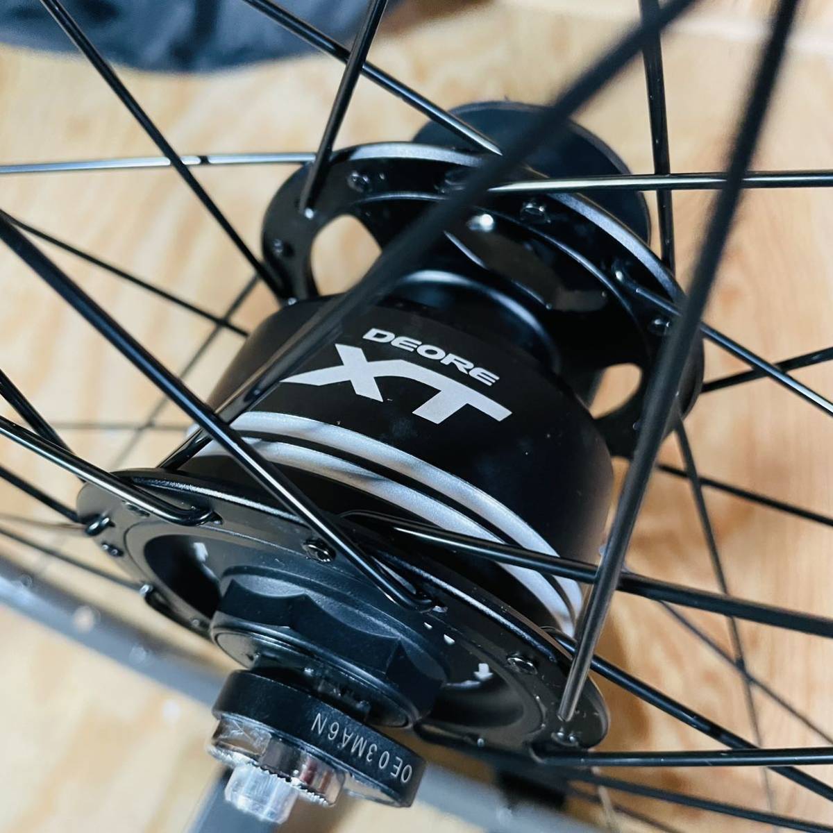 SHIMANO DEORE XT DH-T780 ハブダイナモ MAVIC OPEN PRO 32H 