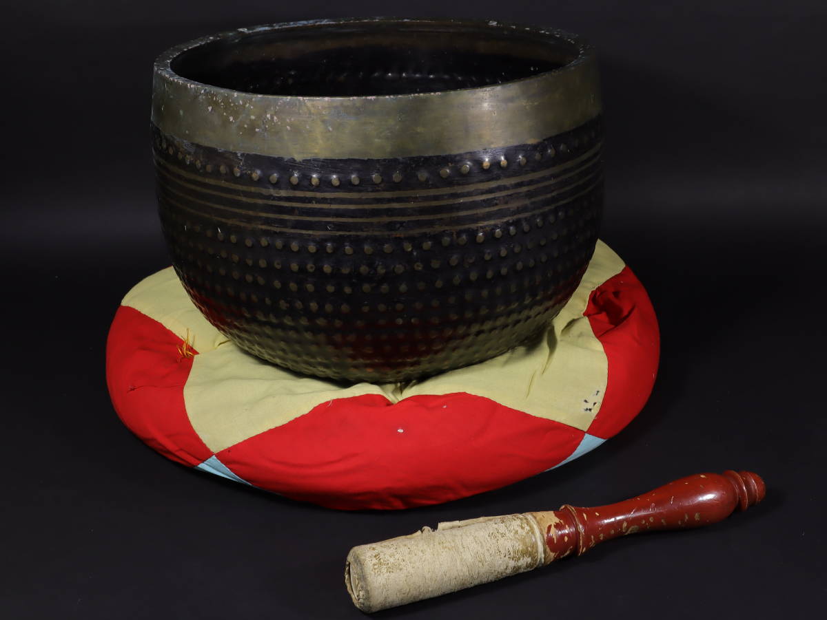 おりん 仏教美術 お鈴 寺院仏具 > 仏具 磬子 りん : お寺用仏具 金 