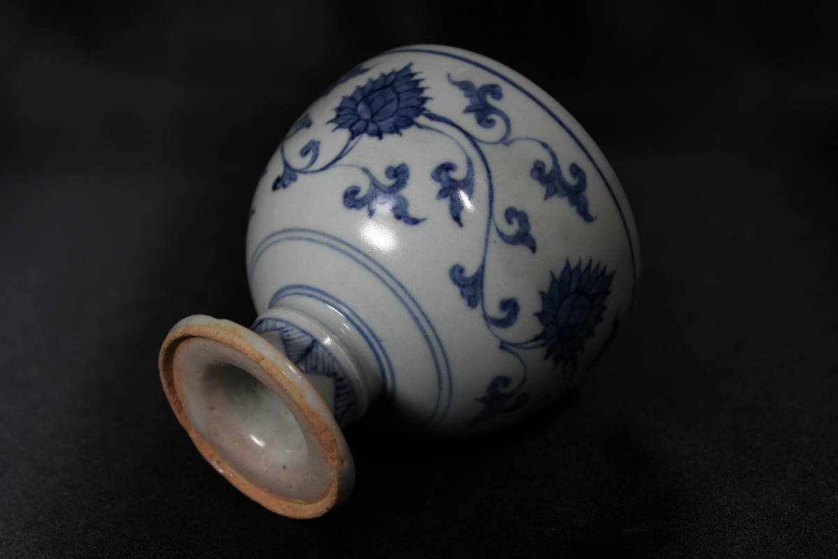 gallery龍相園】一級文物級！染付牡丹唐草紋馬上酒盃 (明代初期)