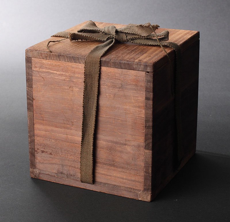 委託HK◇在印あるも判読不能 織部焼筒茶碗（茶道具 陶磁器 陶芸 美濃焼 織部焼 炉 冬 ）_5