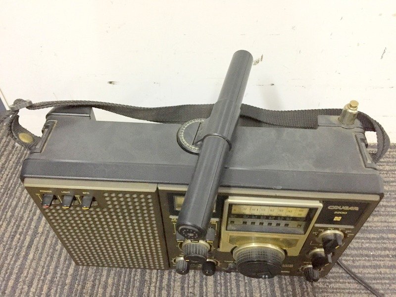 Panasonic RF-2200 National | COUGAR the 0 Radio Shortwave this Is