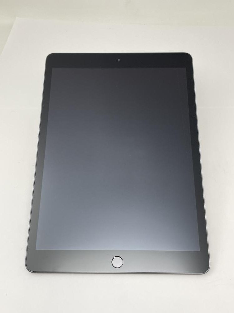 第8世代 32GB - ジャンクの人気アイテム メルカリ Wi-Fiモデル iPad