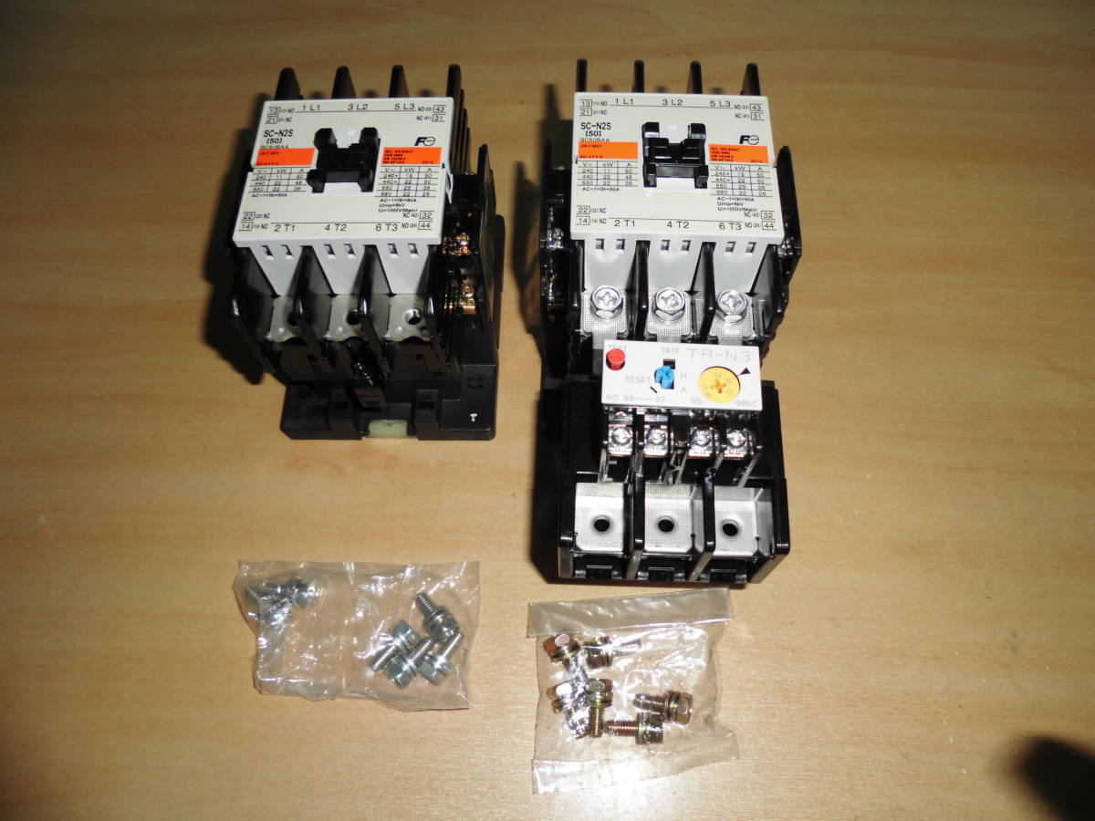 富士電機　電磁接触器　コンタクタ　マグネットスイッチ　SC-N2S　SW-N2S コイルAC100V 可逆　2個セット　数回仕様、稠子品_2
