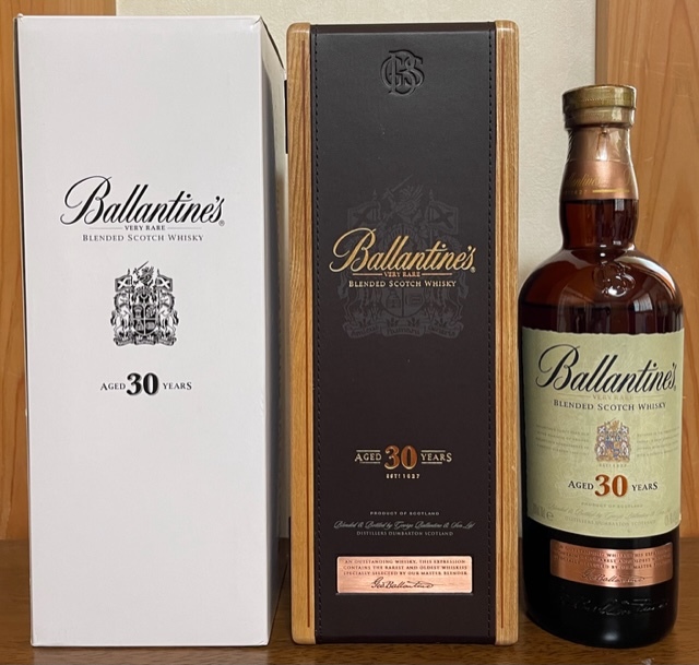 未開栓 バランタイン スコッチウイスキー 30年 40% 700ml 木箱入