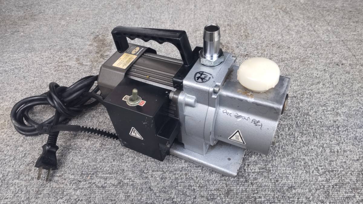 ULVAC G-10DA 油回転真空ポンプ　アルバック　単相１００V　小型直結型　中古