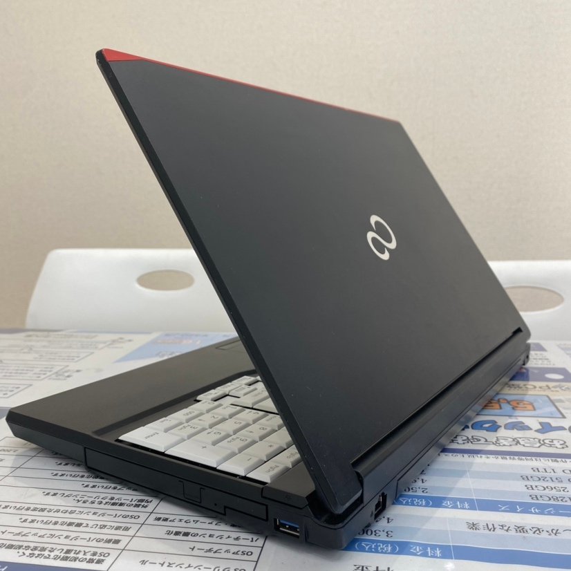 1円～ □ジャンク 富士通 LIFEBOOK A746/P / Core i5 6300U 2.40GHz