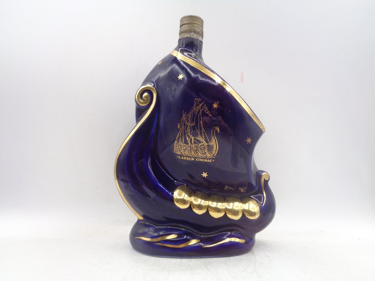◇注目! ロイヤル サルート 21年 茶陶器 700ml 40％ 箱 巾着付き