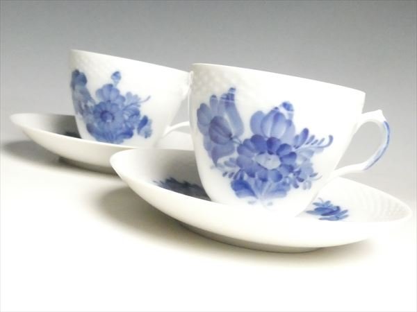 k978 ロイヤルコペンハーゲン ブルーフラワー ペア カップ＆ソーサー 2客