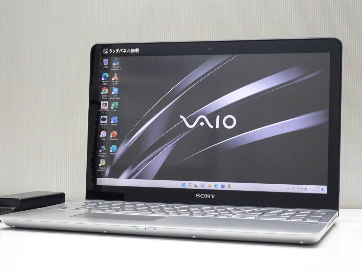 ☆タッチパネル搭載☆SONY VAIO SVF15A18CJS Core i7 3537U/8GB/新品 