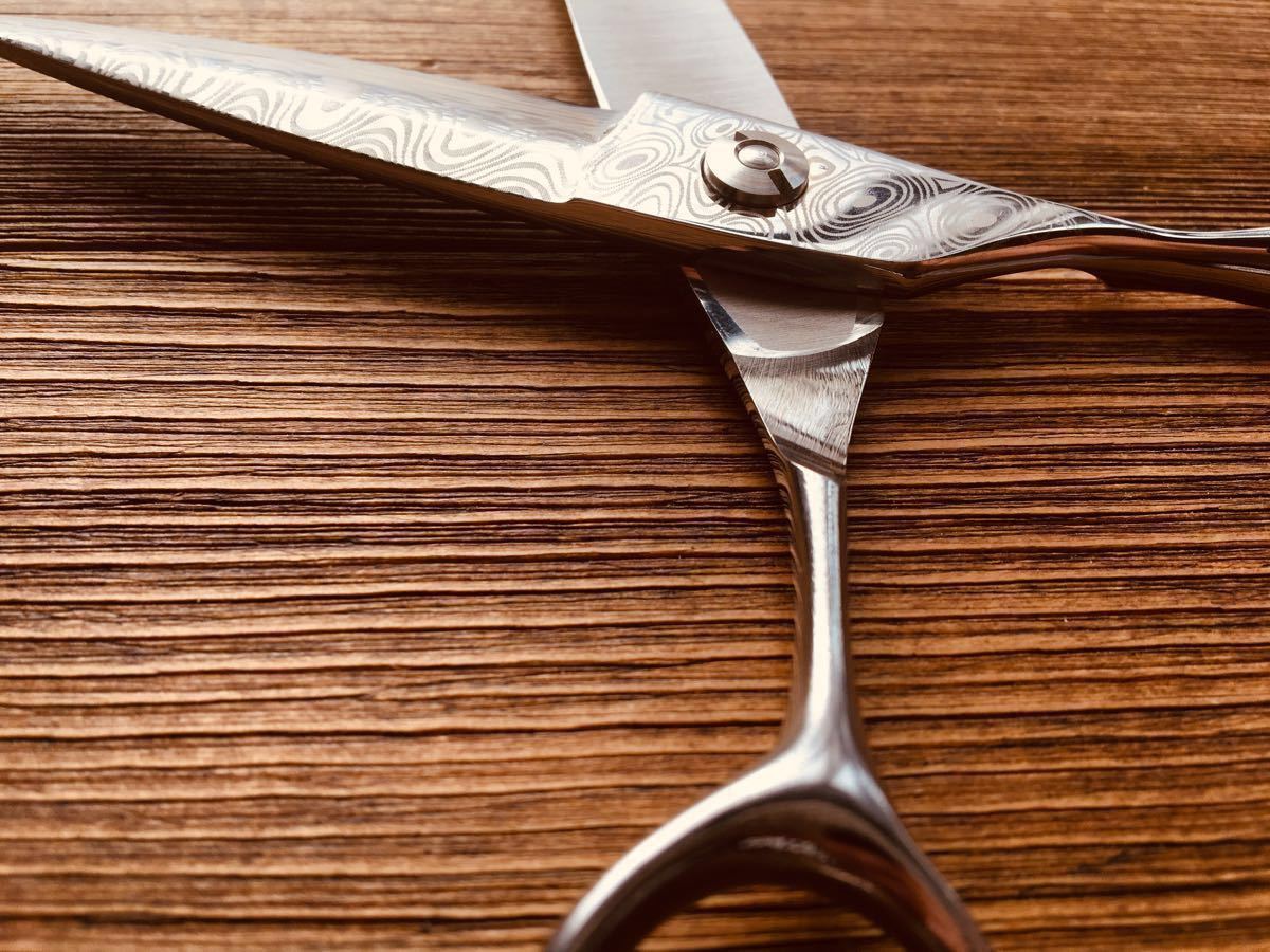 6インチ ダマスカス柄 スライドシザー 刃渡60㎜　73g カットシザー 理容 美容 新品 理容師 美容師 プロ用 スライドカット 鋏 はさみ ハサミ