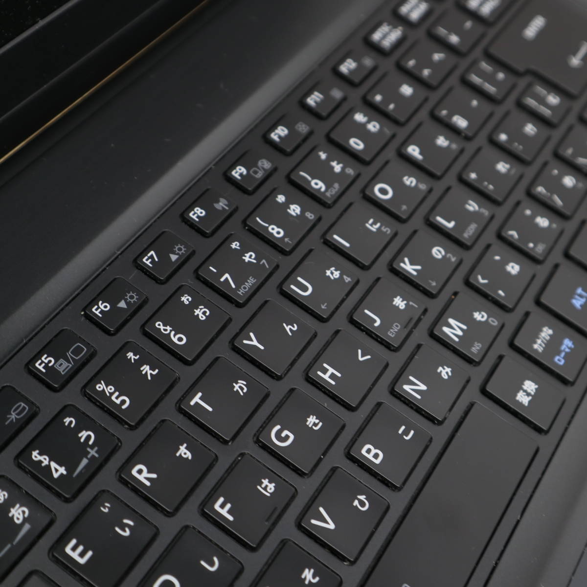 ☆美品 最上級4世代4コアi7！新品SSD512GB メモリ8GB☆R734 Core i7
