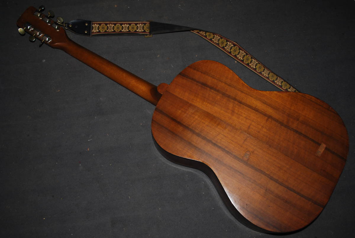 ちょい古のカワイのアコースティックギター KAWAI KF-701 used/美品 検 