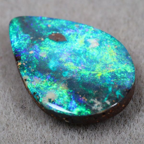数量限定，定番 1.720ct 天然ボルダーオパール オーストラリア 遊色