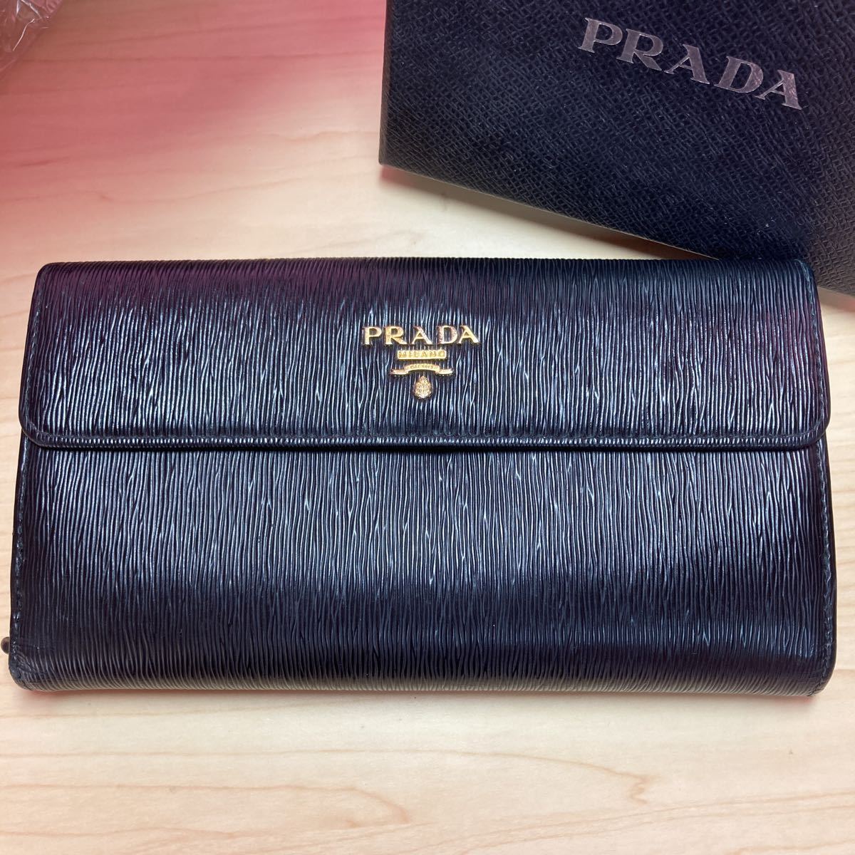 PRADA 長財布 ネイビー ゴールドロゴ PRADA プラダ サフィアーノレザー