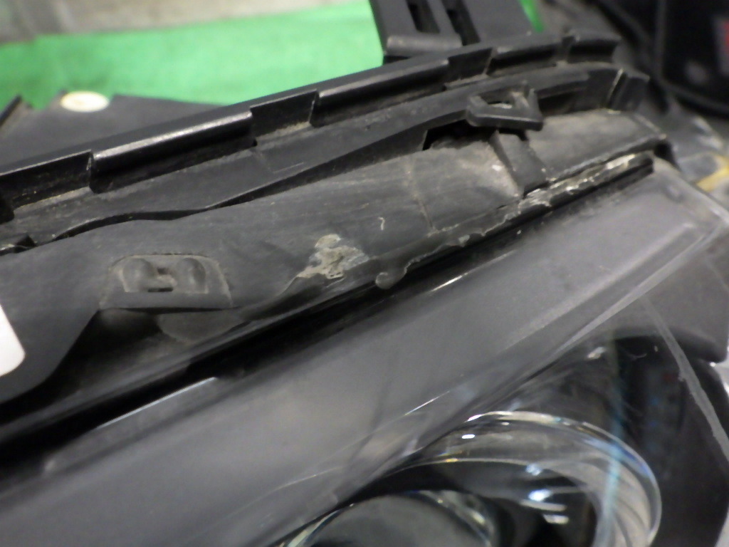 売り切り ABA-UD20 120i E87 1シリーズ 後期 バレオ 100-19510 HID レベライザー ヘッドライト左右 05-04-07-526 C3-F3-3 スリーアール長野 BMW 1シリーズ 120i SPORTS&frasl;ABA-UD20 0 CARS
