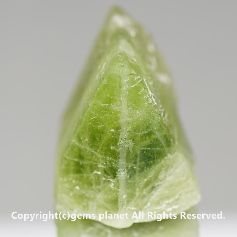 112ct ペリドット結晶 パキスタン産