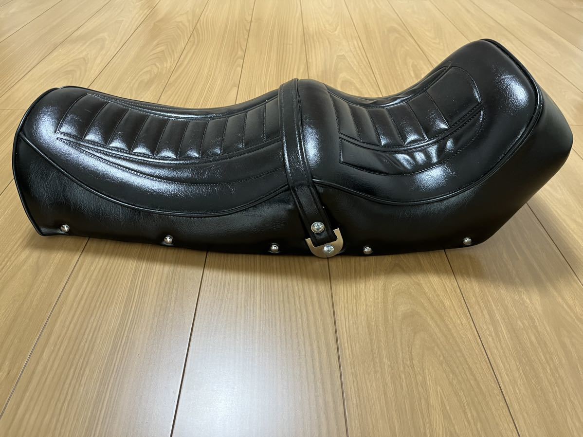 オートバイ Z400FX Z400J Z550FX オオカワ製 別注 猫背シート サムUP