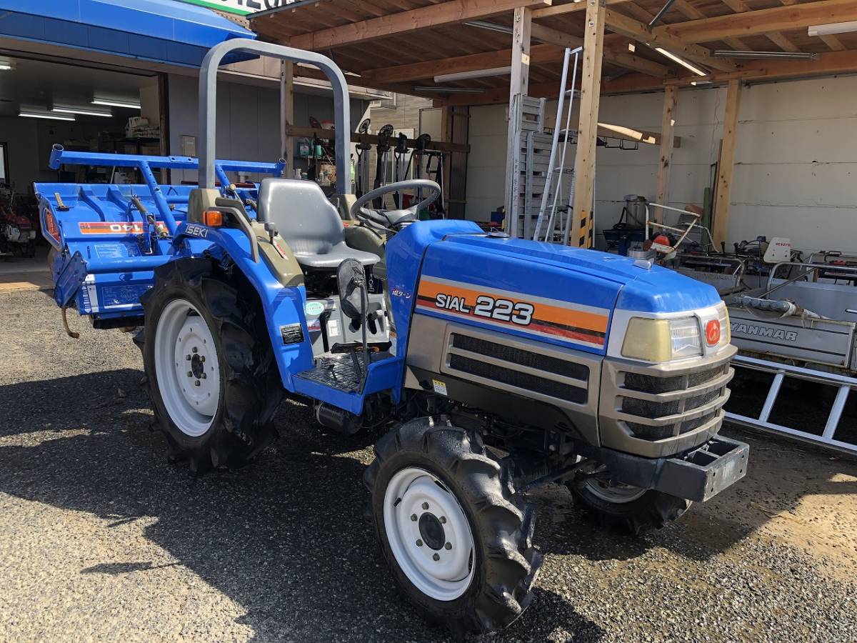 【鳥取県発】 イセキ ☆ トラクター ☆ 【 TF223F-ULQ / 動作確認 / 1334ｈ 】現地引取または配送業者手配お願いします♪