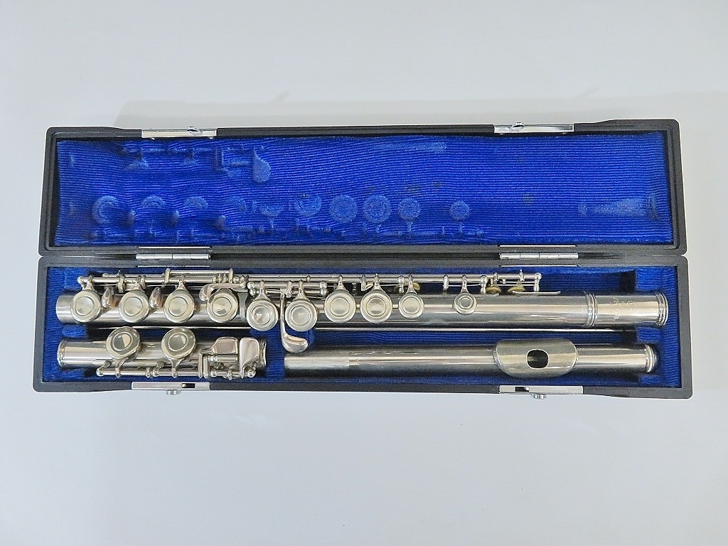フルート YAMAHA ヤマハ YFL-23 | 楽器 ⁄ YAMAHA(ヤマハ ケース付き