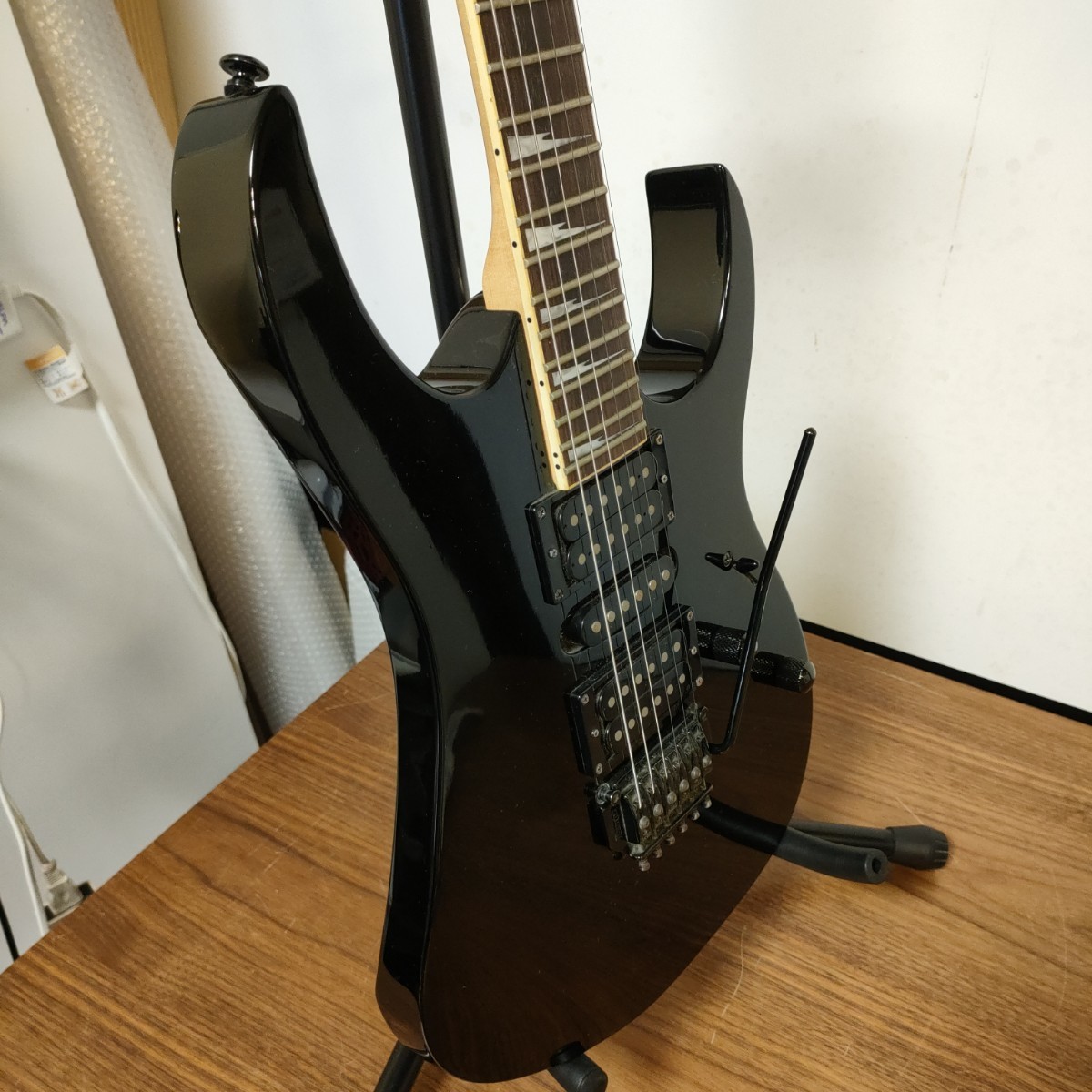 ☆Ibanez アイバニーズ RGシリーズ黒色 エレキギター 韓国製 ジャンク