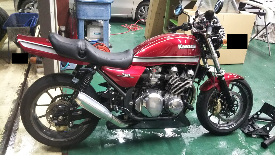 Kawasaki ゼファー750用 社外Z2テールカウル ＆ 純正タンク用デカール 