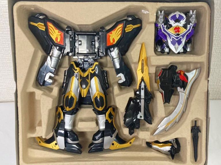 魔法戦隊マジレンジャー マジキング、ウルカイザー、セイントカイザー 