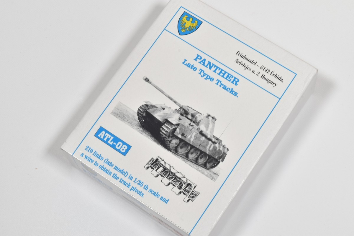 フリウルモデル 1/35 ATL-08 パンター A G型 金属製可動履帯 戦車 模型 1