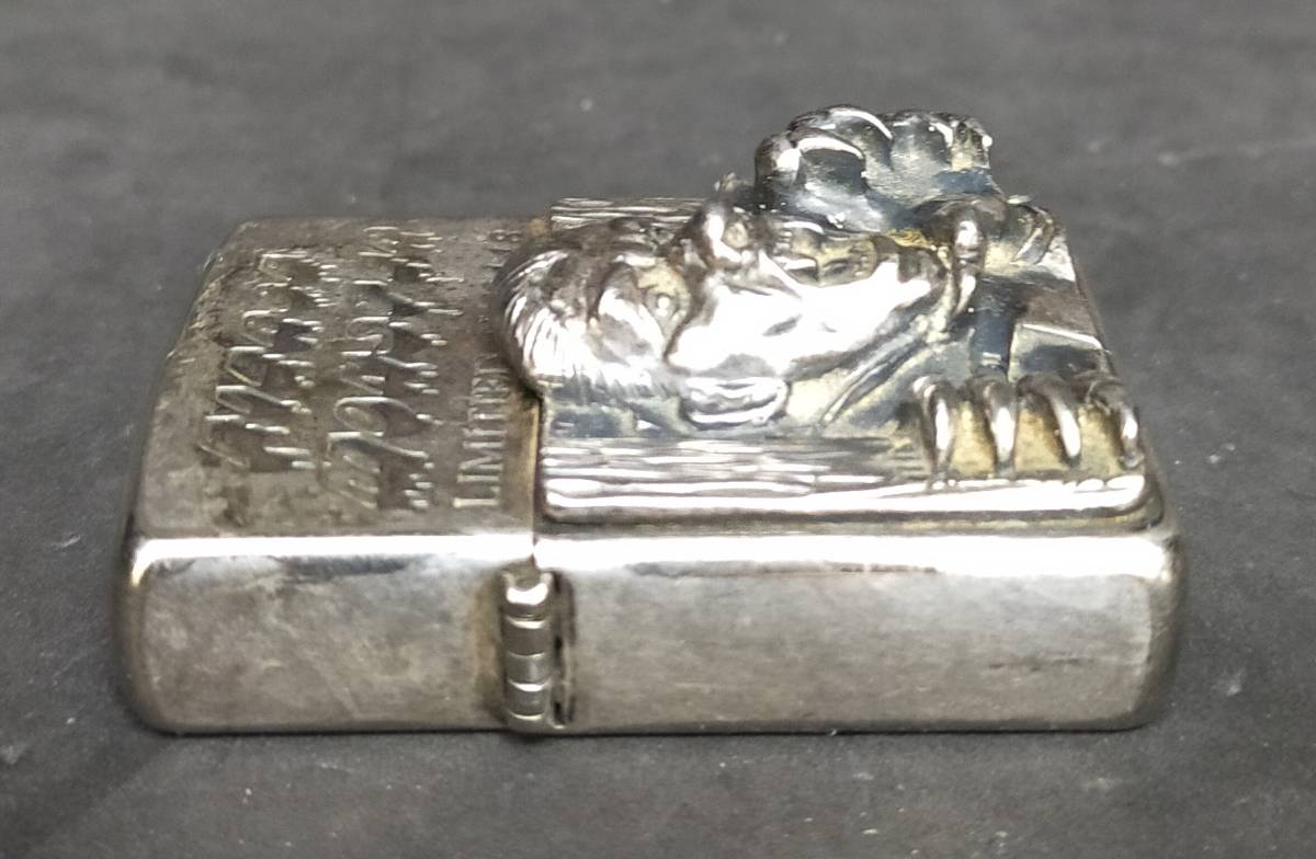 新作入荷，お買い得 Zippo ジッポーライター FIERCE MONSTER ドラキュラ LIMITED No.0448 1996年製