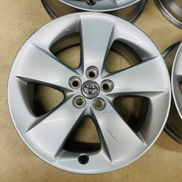 ◎トヨタ プリウス Sツーリング 純正 17インチ 純正戻しなどに!! 苫小牧店～店頭引取可能◎
