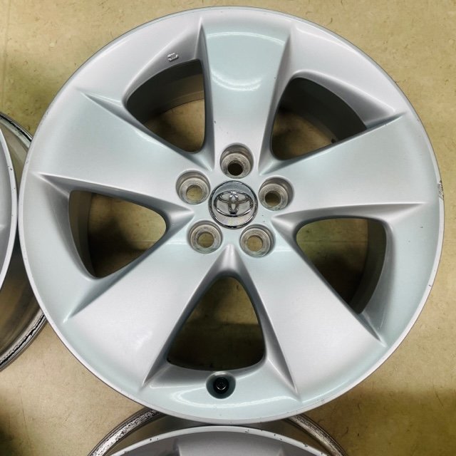 ◎トヨタ プリウス Sツーリング 純正 17インチ 純正戻しなどに!! 苫小牧店～店頭引取可能◎