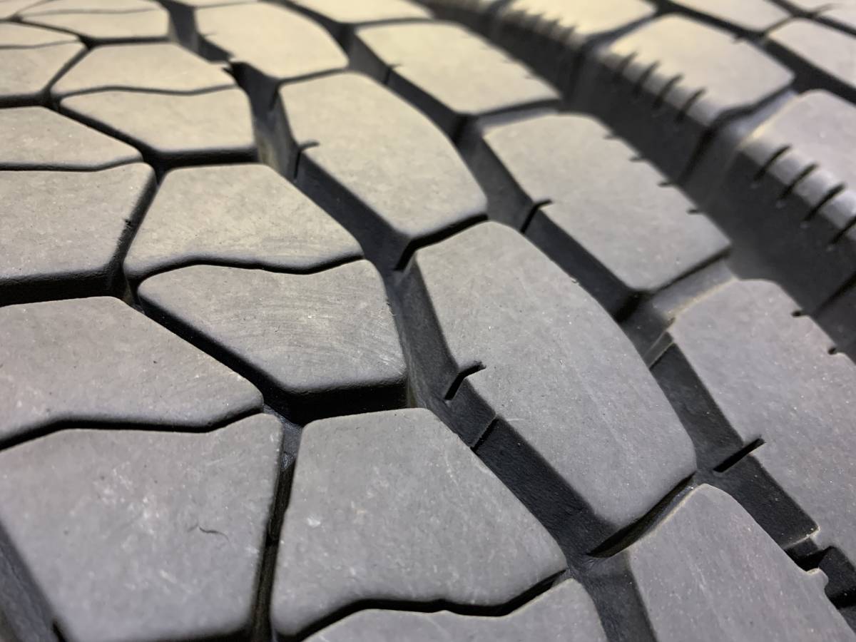 トラック用中古タイヤ！225/90R17.5！ブリジストンMIX