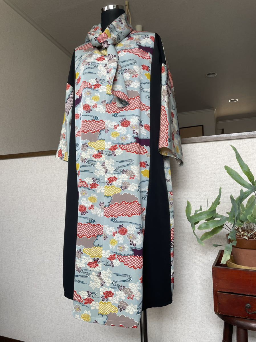SALE ハンドメイド　正絹着物リメイク　ワンピース　エレガントな7分袖　黒水色