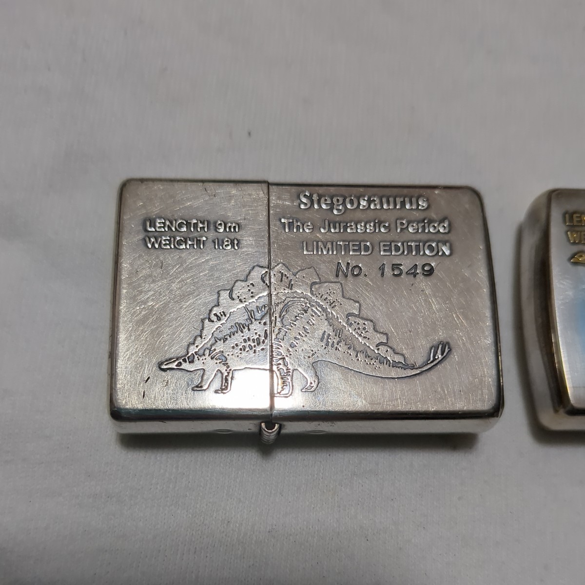 Zippo 2個セット 恐竜 ダブルイヤー フラットトップ(Zippo)｜売買され 