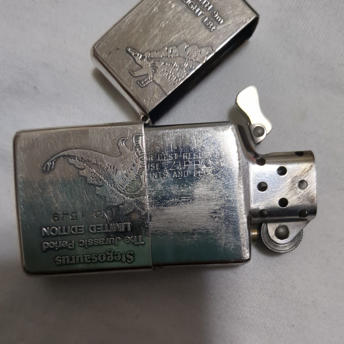 Zippo 2個セット 恐竜 ダブルイヤー フラットトップ(Zippo)｜売買され 