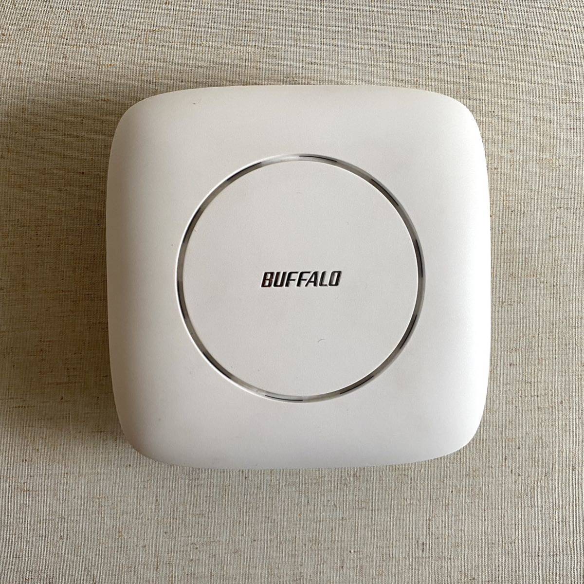 【送料無料 良品】 BUFFALO WiFi6 ルーター 無線LAN親機　WSR-3200AX4S-WH ホワイト　2401+800Mbps 11ax