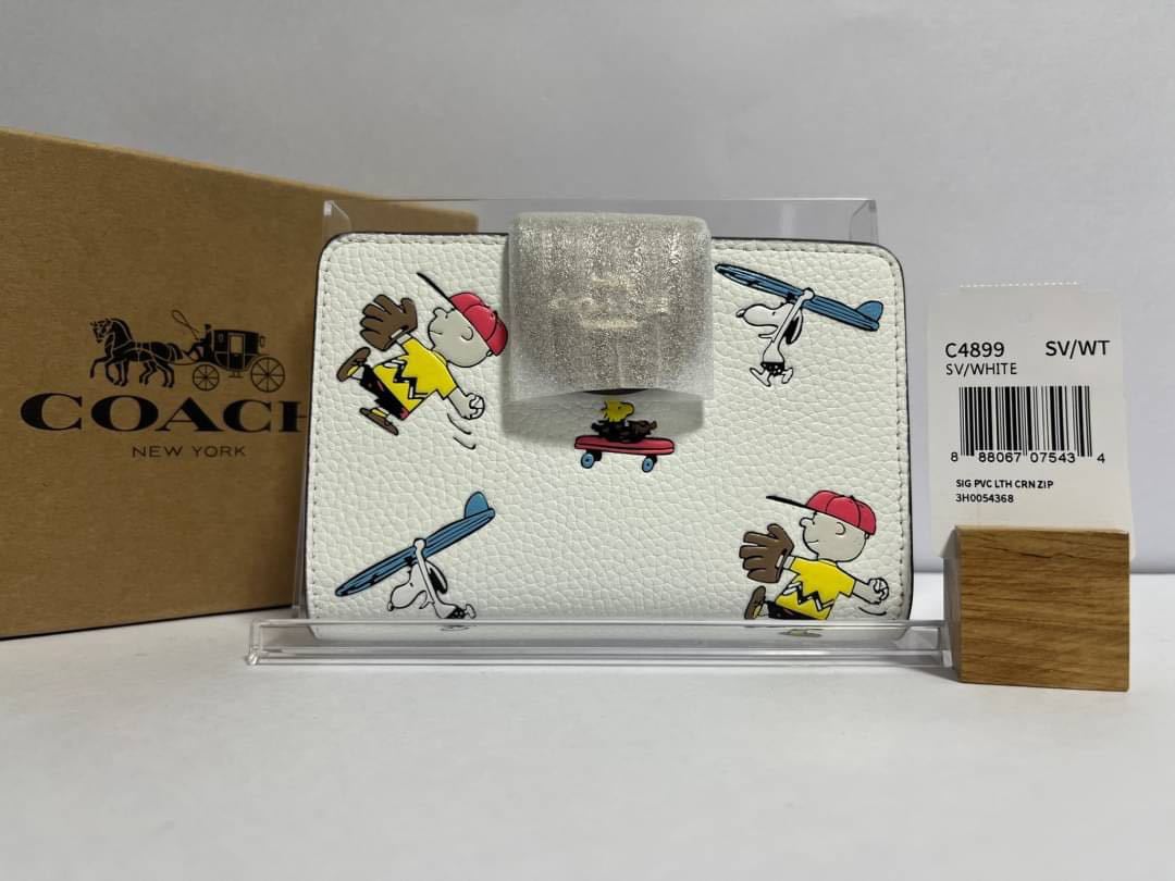 a-47 COACH 折り財布