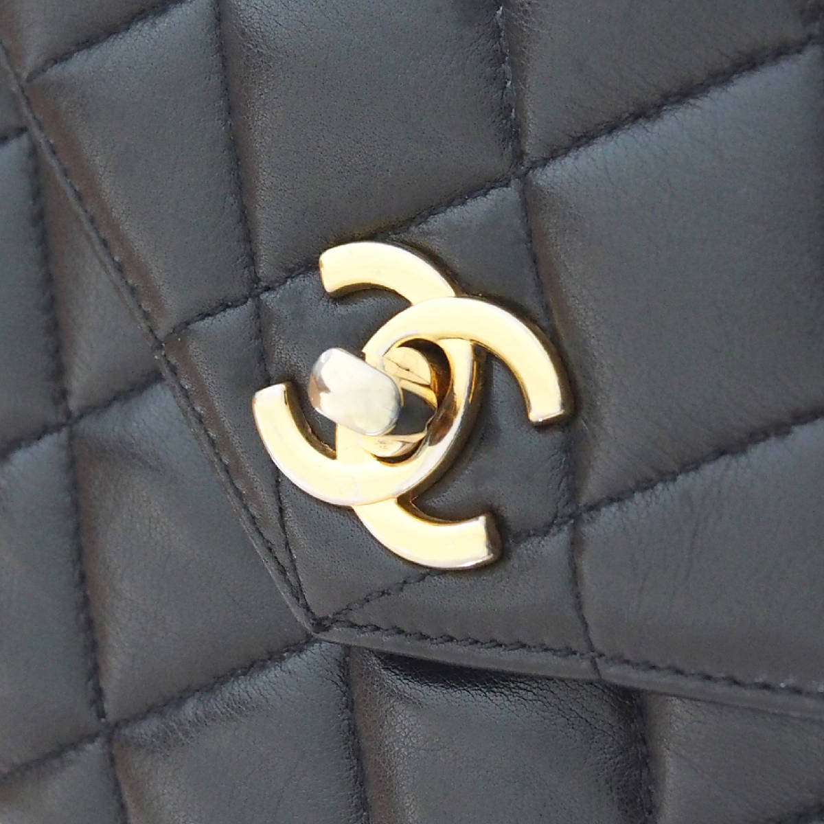 1円 美品 シリアルシール CHANEL シャネル マトラッセ Vフラップ 