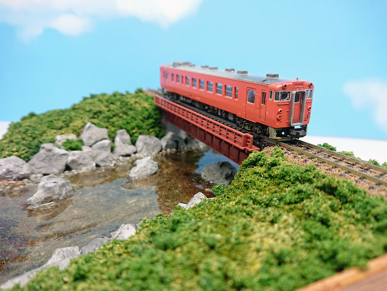 ⁄ | Nゲージ鉄道模型ディスプレイジオラマ 鉄道模型のレイアウトは