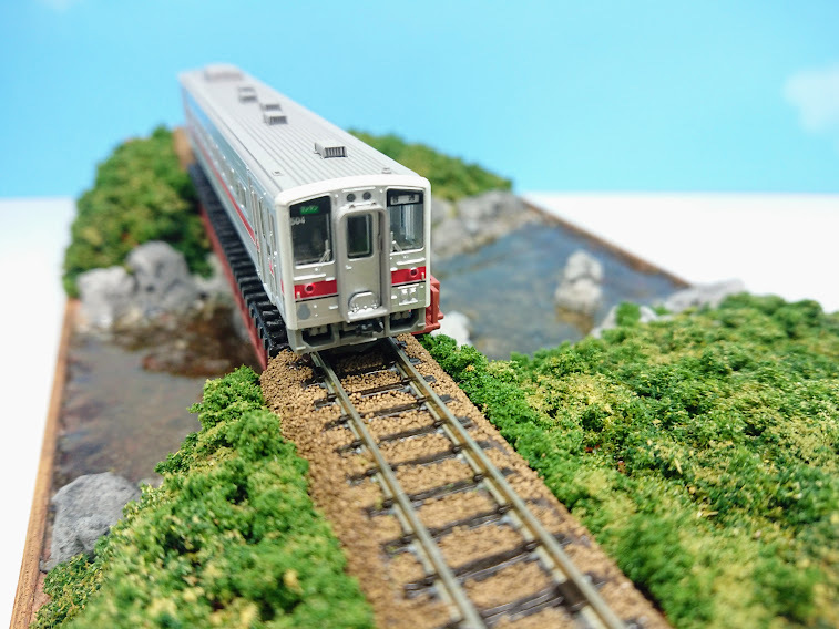 ⁄ | Nゲージ鉄道模型ディスプレイジオラマ 鉄道模型のレイアウトは