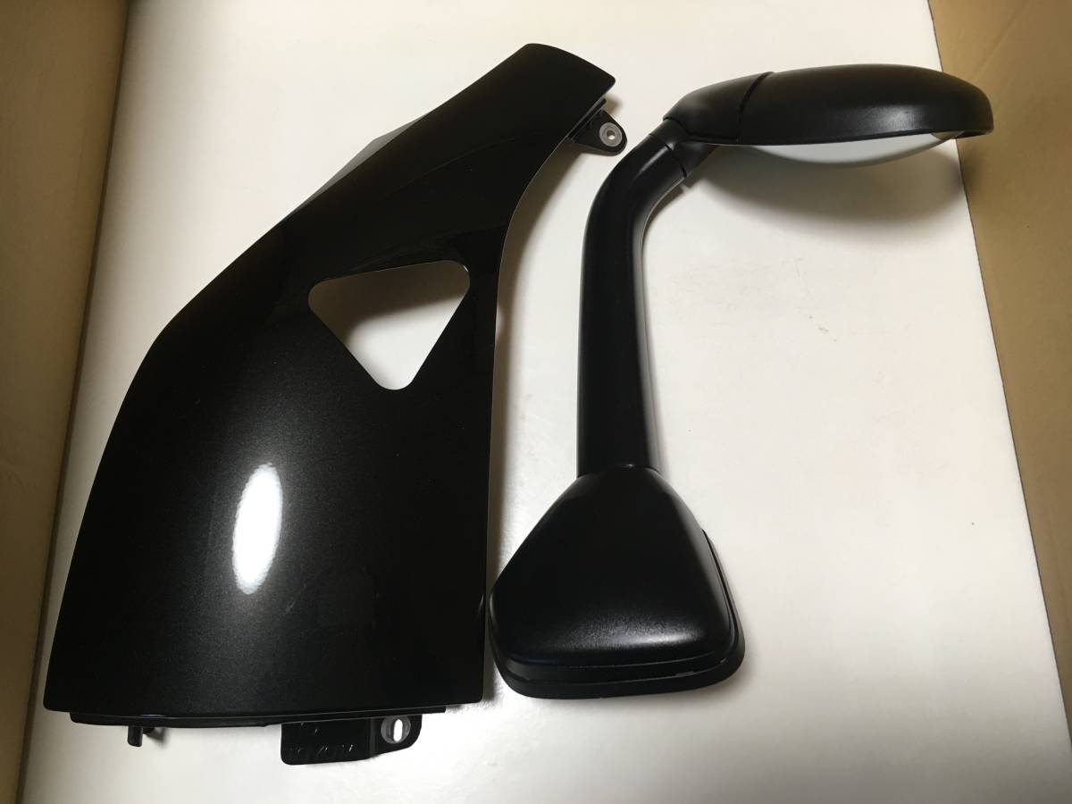 新車外し品！ 200系 トヨタ ハイエース 純正 ガッツミラー コーナー 