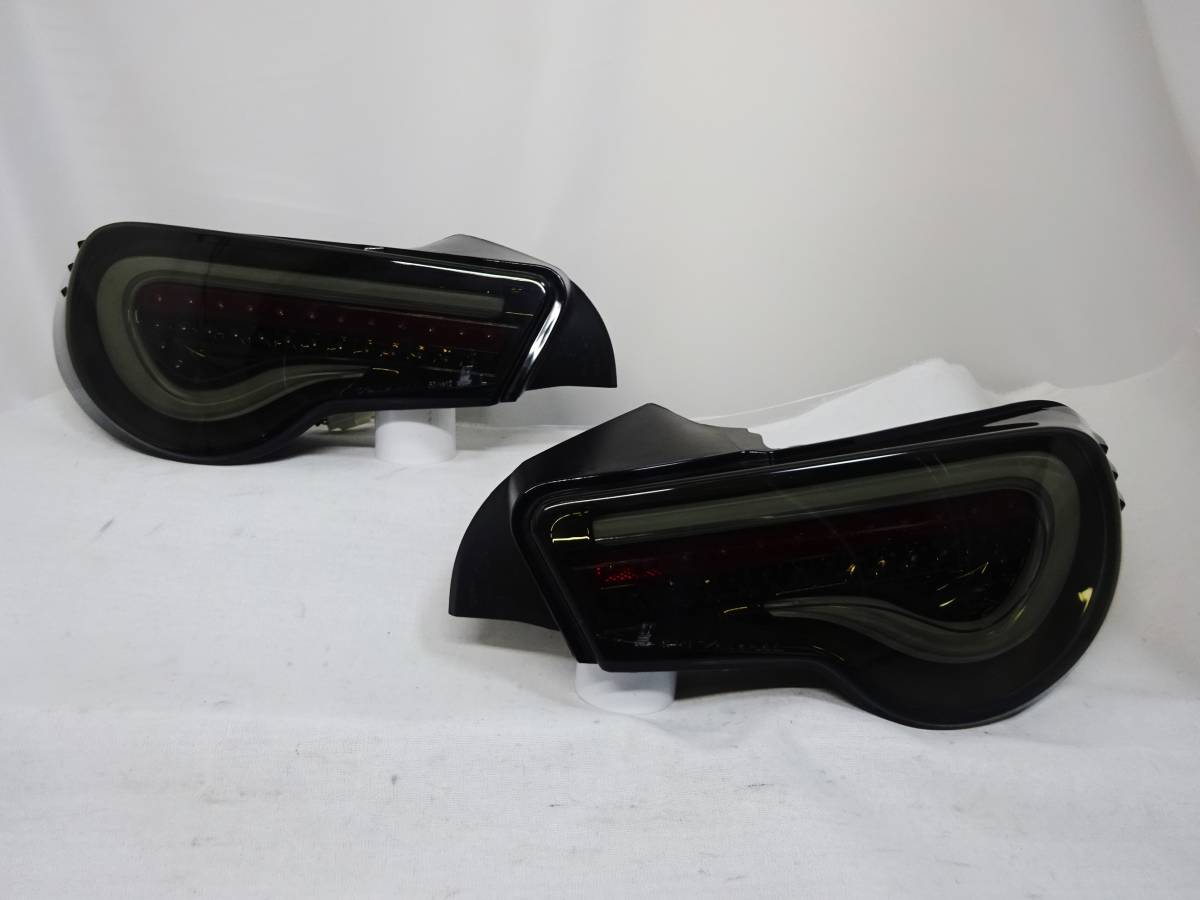 美品 点灯確認済 86 ZN6 BRZ ZC6 LEDテールレンズ ヴァレンティ valenti スモーク ファイバー アクリル LEDテールレンズ テールランプ ⑦