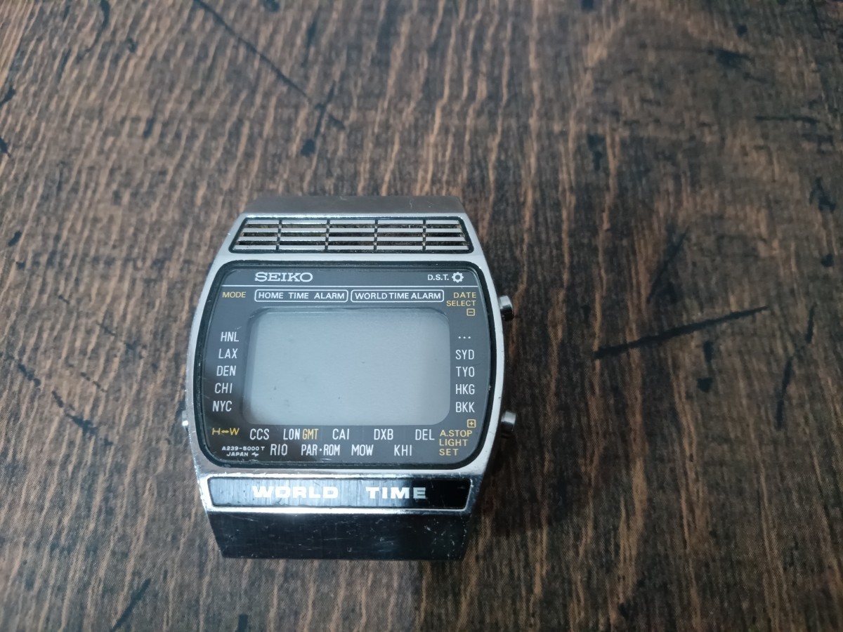 メンズ ジャンク品 SEIKO WORLD TIME A239 デジタル腕時計