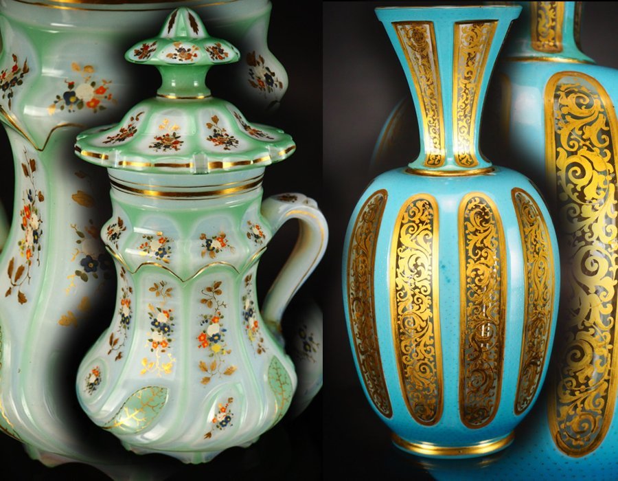 西洋アンティーク　1880年代　ボヘミアガラス　オパーリン　金彩唐草紋様　花瓶 西洋アンティーク 1880年代 ボヘミアガラス オパーリン 金彩唐草紋様 花瓶